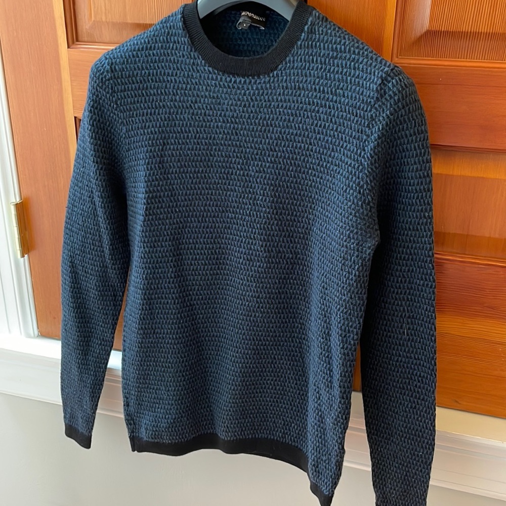 Armani blue/black light sweater